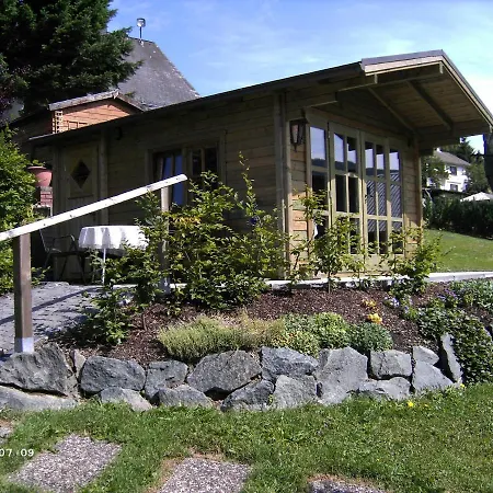Haus Am See - Und Ferienwohnung Inn